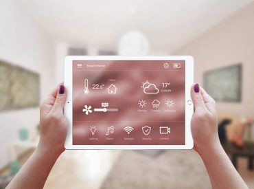 ¿Hacia una casa domótica? La sociedad está cada vez más inmersa en la tecnología, que está cambiando la vida de muchas personas a pasos agigantados… Precisamente este cambio es el que tiene relación con la disposición de un hogar más confortable que nos acerque más al futuro. Pero nada más lejos de la realidad, la [&hellip;]
